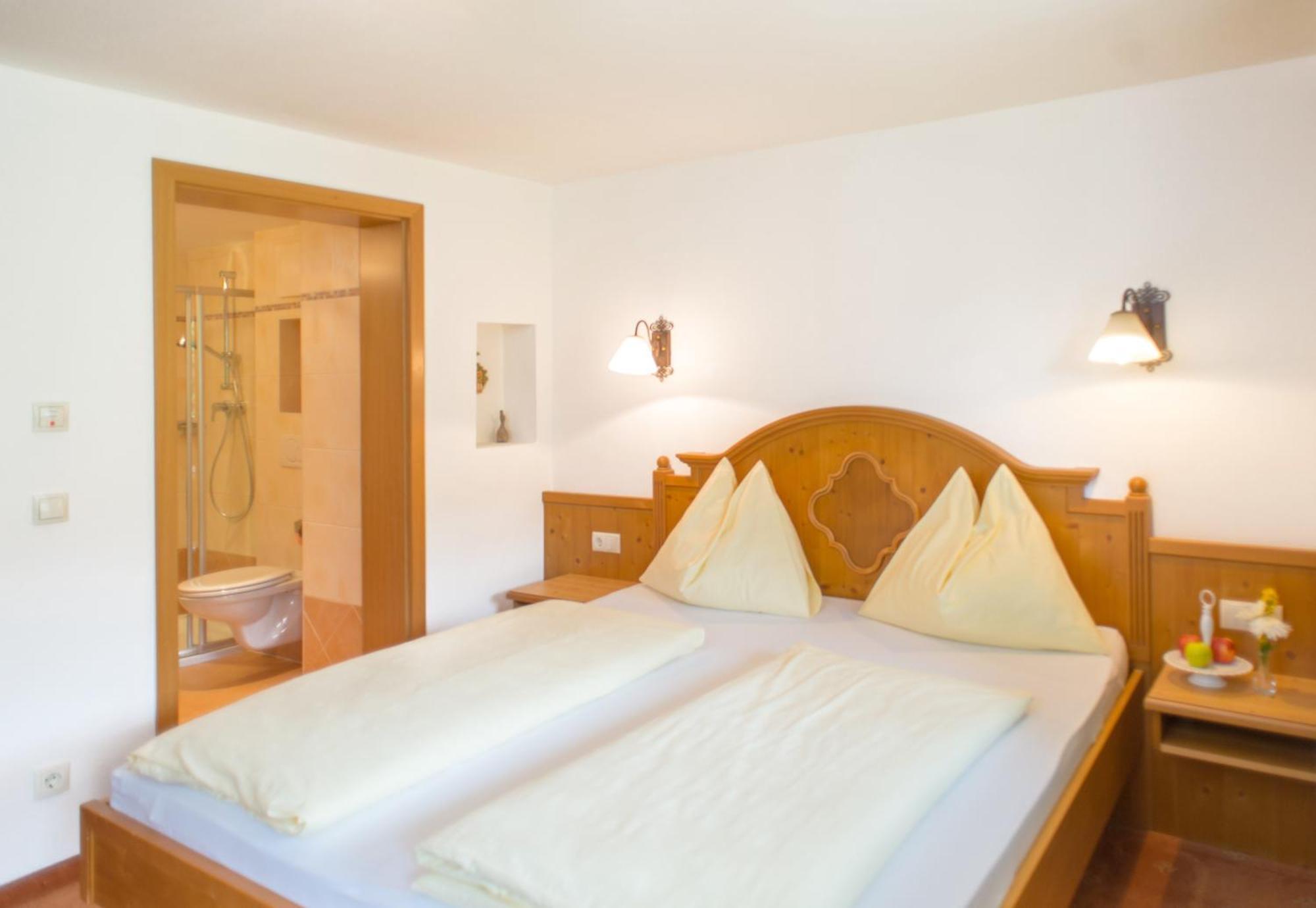 Landhotel Hubengut Bed And Breakfast Radstadt Δωμάτιο φωτογραφία