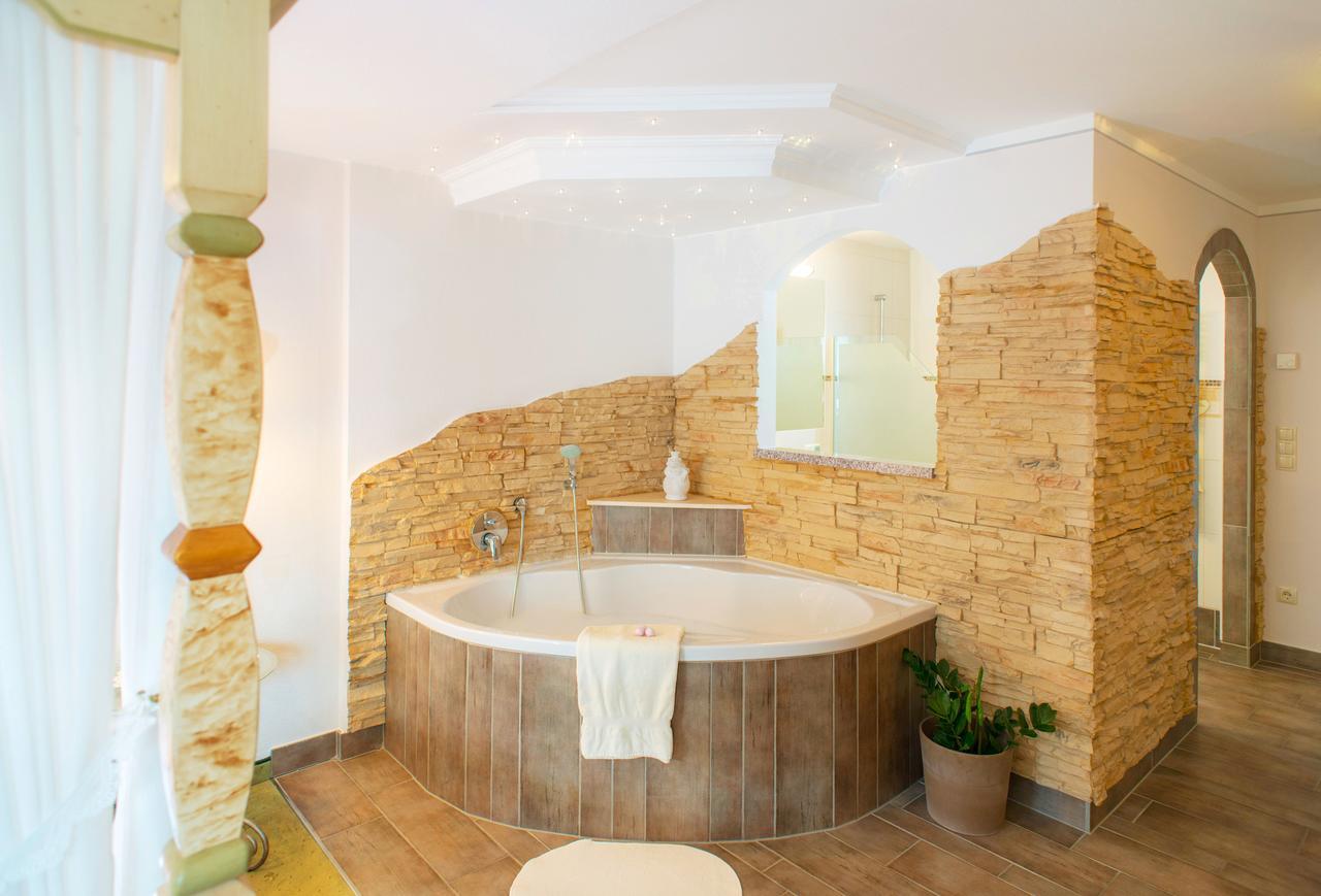Landhotel Hubengut Bed And Breakfast Radstadt Εξωτερικό φωτογραφία