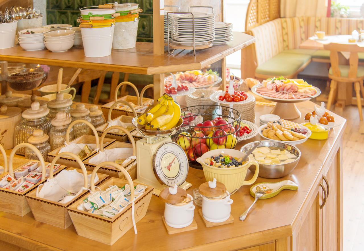 Landhotel Hubengut Bed And Breakfast Radstadt Εξωτερικό φωτογραφία